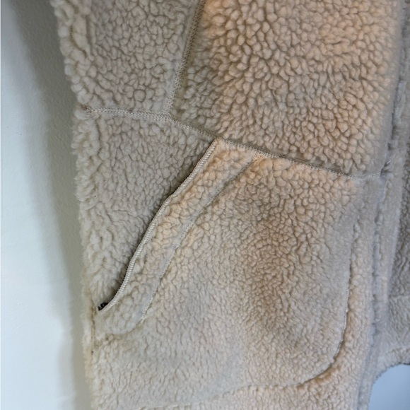 L.L. Bean Mountain Pile Sherpa Jacket - Picture 10 of 16